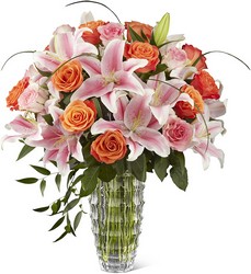 The FTD Sweetly Stunning Luxury Bouquet from Parkway Florist in Pittsburgh PA